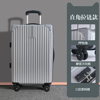 Справа -Модель на молнии/космос