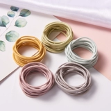 Черная кожаная резинка для волос, высокие эластичные прочные резиновые кольца подходит для мужчин и женщин, простой и элегантный дизайн