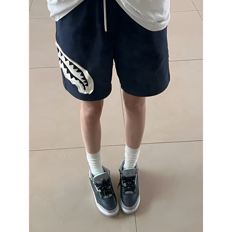 Navy Blue Patchwork Shark Mouth Shorts for Men, Summer American-Style Casual Loose Sports Shorts, Black Comfortable Five-Point Pants