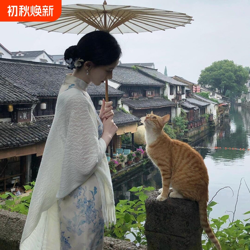 2026 New Style White Cheongsam Shawl for Women, Suitable for Spring and Summer Office Air-Conditioned Rooms, Cape, Knitted Cardigan 2026 New Style White Cheongsam Shawl for Women, Suitable for Spring and Summer Office Air-Conditioned Rooms, Cape, Knitted Cardigan