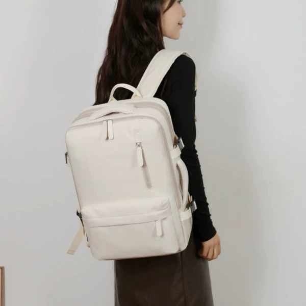 Товары от 天天特卖工厂店