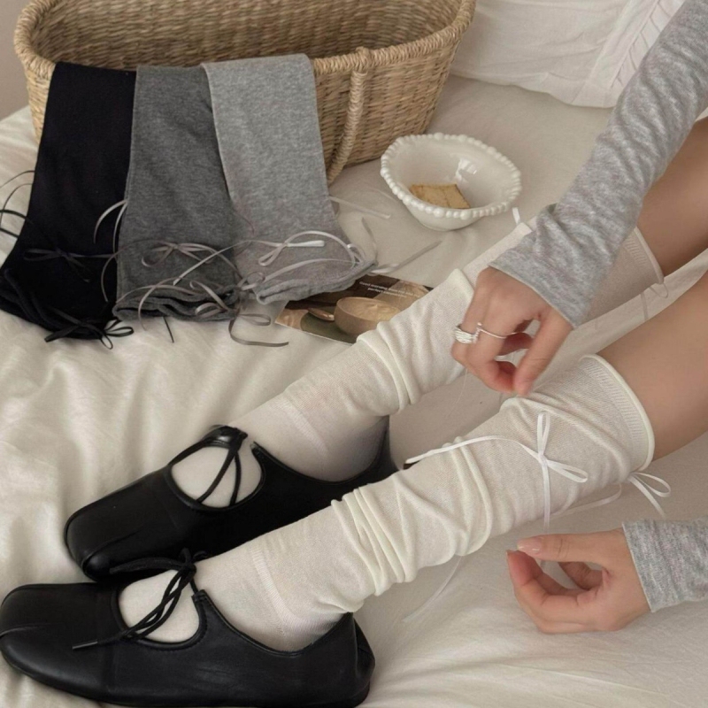 Runway Style Plain Long Socks, Ballet-Style Girl Butterfly Socks, Thin and Comfortable Calf-Length Socks Runway Style Plain Long Socks, Ballet-Style Girl Butterfly Socks, Thin and Comfortable Calf-Length Socks