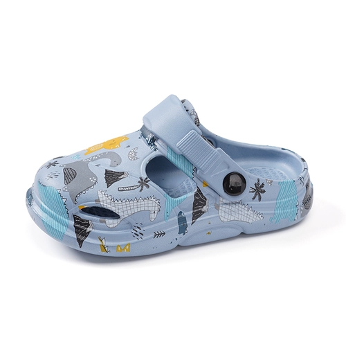 Летние детские нескользящие тапочки в стиле Crocs для мальчиков для выхода на улицу, коллекция 2024 года, подходят для носки на улице, закрытый носок, мягкая подошва, подходят для подростков, антибактериальная пропитка
