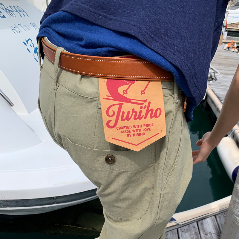 Juriho Origin Vegetable-Tanned Leather Amber Wood-Like Glossy Harness Pressed-Line Belt