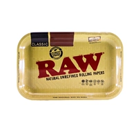 Сырая железная тарелка классическая картина