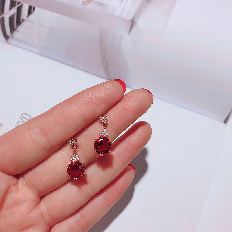 2021 New Year Red New Year New Year Red Earrings Female Temperament Earrings Premium Sense Stud Earrings Tweezers Trend