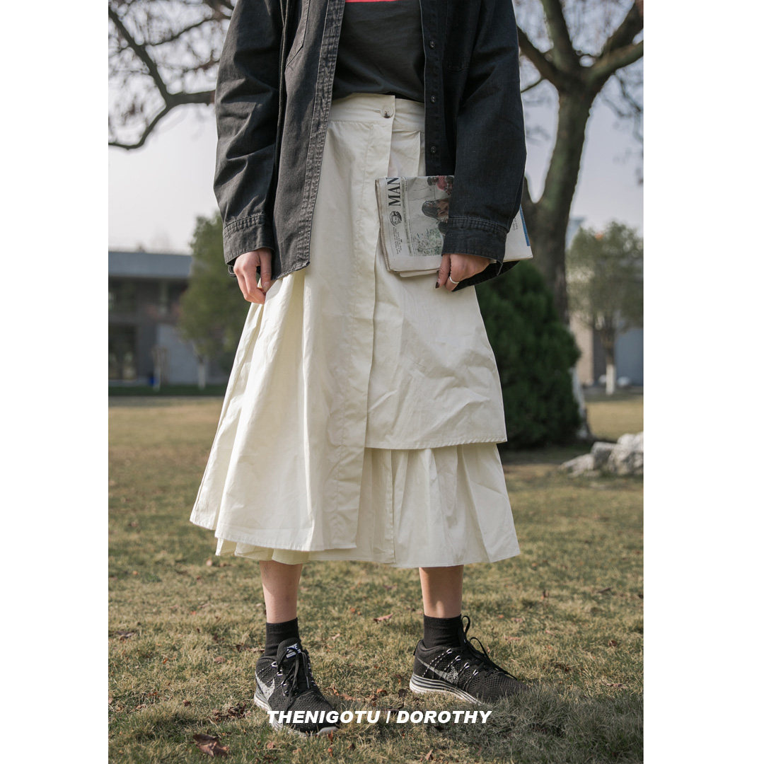 Medium long version irregular white half body dress Women loose A word tooling high waist folds 100 hitch black cake dress damp