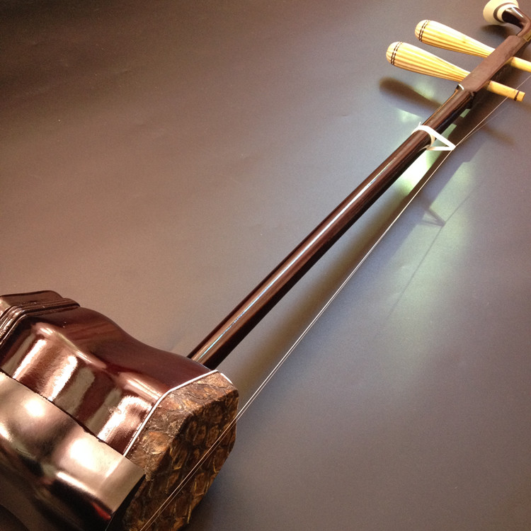 Xác thực đặc biệt Tô Châu erhu nhạc cụ mới bắt đầu giới thiệu đàn nhị lục giác chuyên nghiệp để gửi chuỗi phụ kiện đuôi ngựa màu trắng - Nhạc cụ dân tộc dan ti ba