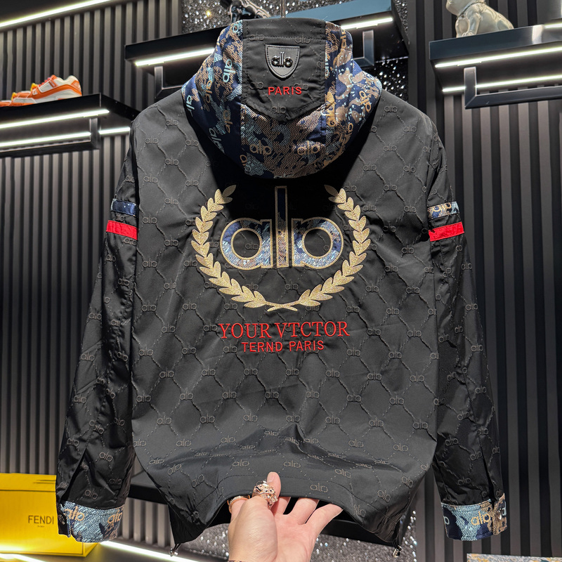 European High-End Embossed Men's Hooded Jacket 2026 New Autumn Trendy Brand Premium Embroidered Men's Jacket European High-End Embossed Men's Hooded Jacket 2026 New Autumn Trendy Brand Premium Embroidered Men's Jacket