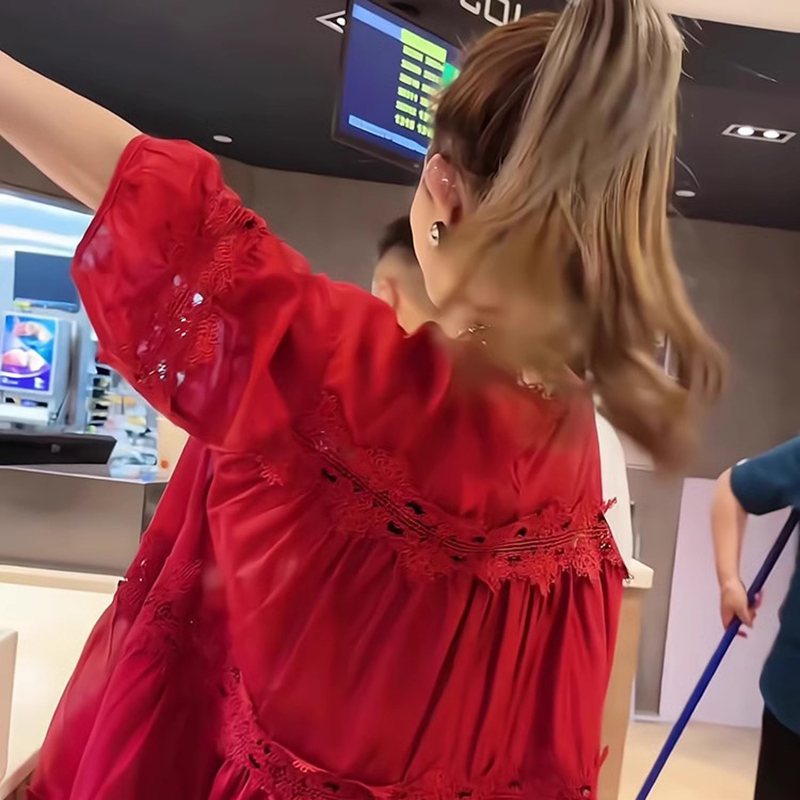 European Goods 2026 New Summer Fashion Design Red Loose Short-Sleeved T-Shirt Dress Outfit Top Women's Clothing