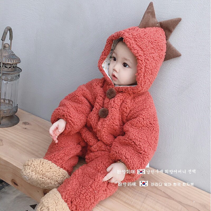 South Korean baby autumn winter buns feet even body clothes for children's clothes with thickened winter clothing and even foot climbing
