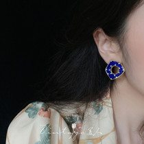 Criss Blue ins blogger French fashion advanced elegance niche geometric blue wave dot earrings earrings