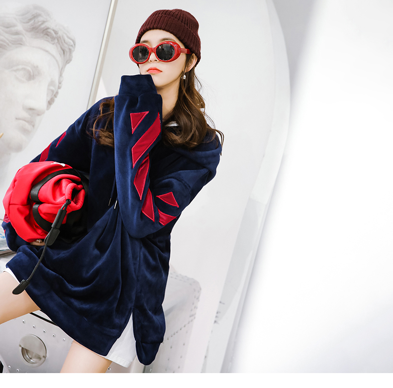 Sweatshirt femme OTHERMIX - Ref 3217185 Image 28