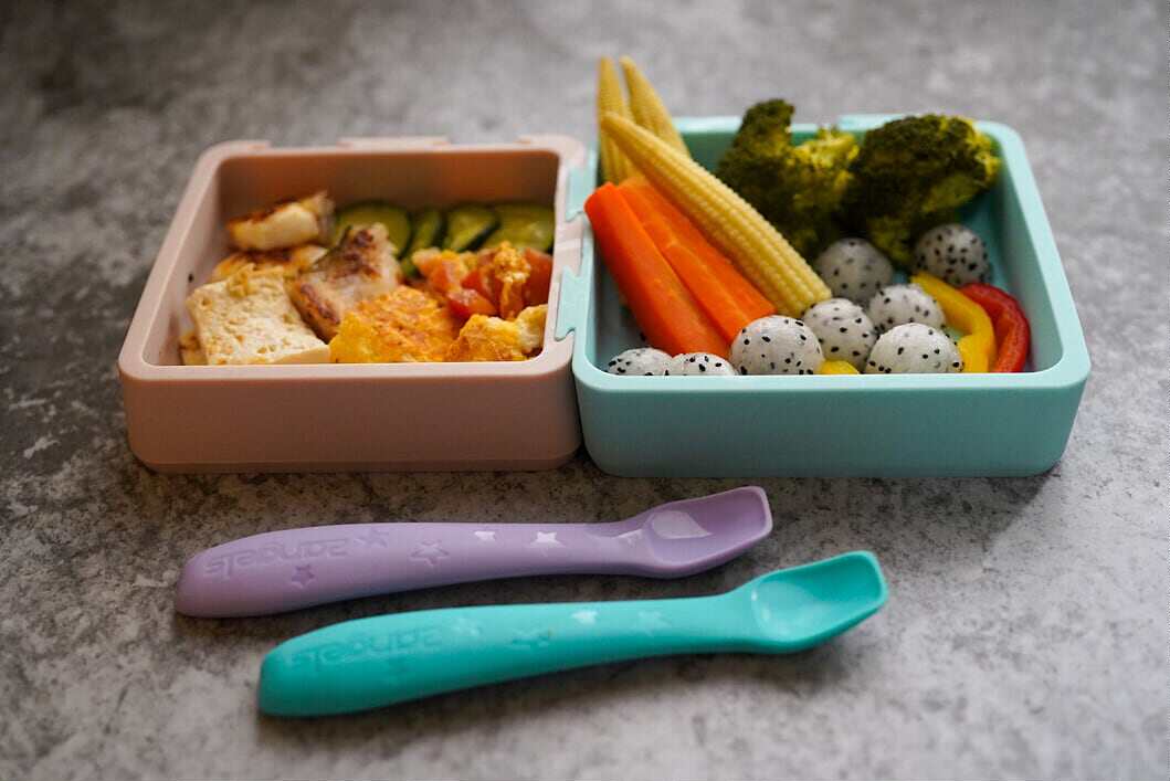 Taiwan Imports 2angels Jigsaw Puzzle Dinner dinner Silicone Vice Food Baby Cutlery Cutlery for Eating Bowls for Breakfast Cereal Bowl