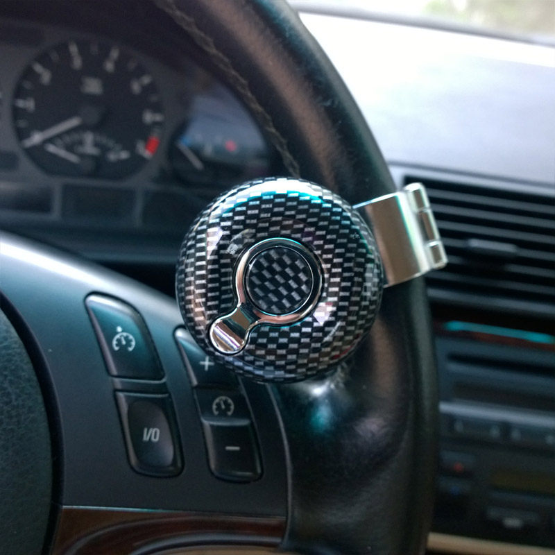 Automobile steering wheel power-assisted ball steering device new multi-functional auxiliary anti-skid labor-saving device with bearing type universal type