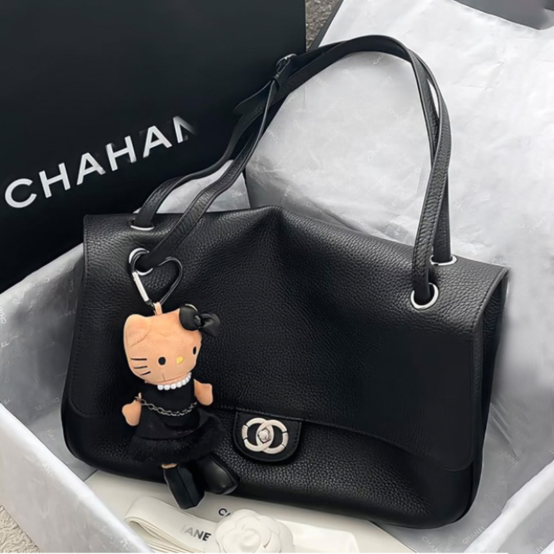 Tweed Style Maxi Flap Bag Cf Shoulder Underarm Bag Pebbled Leather Large Capacity Tote Bag 26S Airport Bag Tweed Style Maxi Flap Bag Cf Shoulder Underarm Bag Pebbled Leather Large Capacity Tote Bag 26S Airport Bag