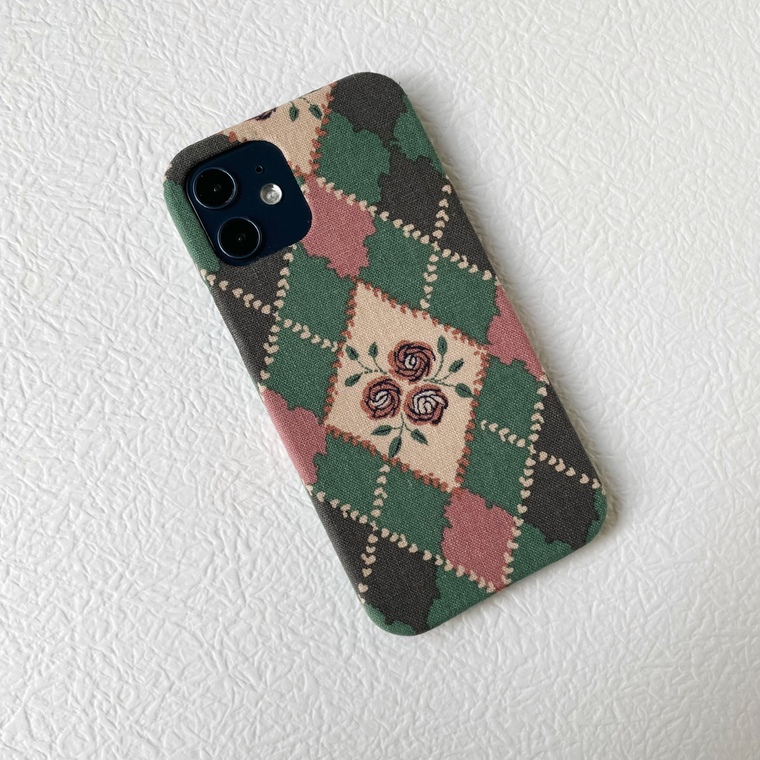 Girls Lattice Pattern Vintage Rose Canvas 15, 14, 13, 12, 11 iPhone Case
