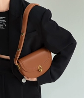 Коричневый, стиль