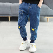 chàng trai áo trẻ em thời trang của mùa xuân và mùa thu váy trẻ em quần jeans trong quần trẻ em lớn của quần trẻ em quần trẻ em.