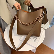 This years popular big bag womens 2021 New Tide wild ins shoulder bag foreign gas large capacity bucket bag