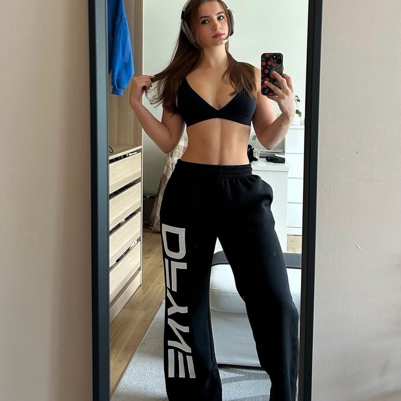 (Thickness of the Material) Df Signature Loose-Fit Large Letter Sports Sweatpants and Hoodie