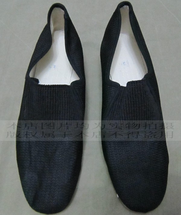 Old ladies cloth shoes old canvas shoes collection cloth shoes performance props shoes