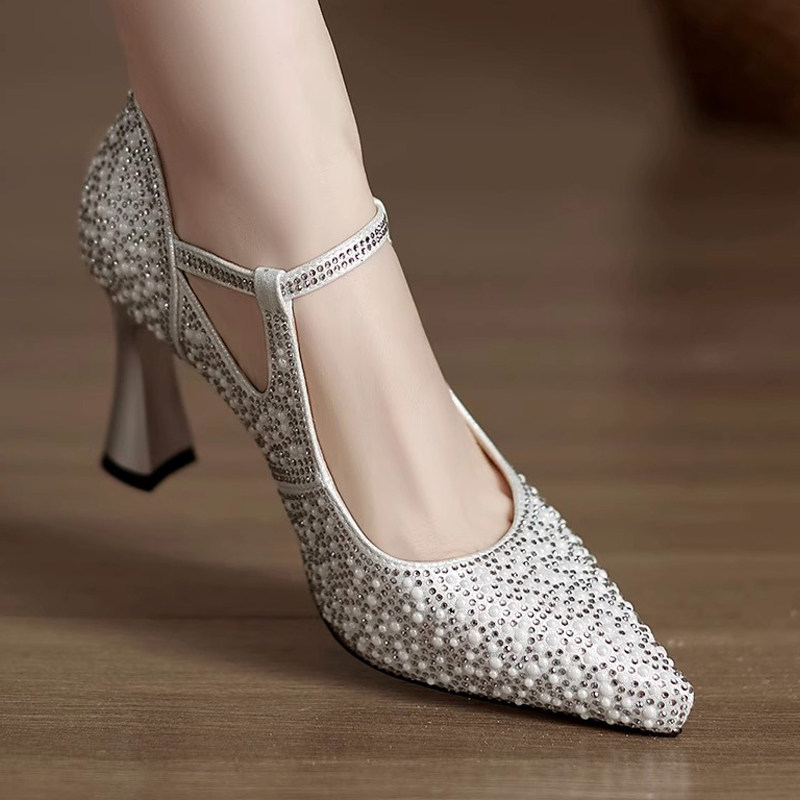 Italian [Designer] Small-Sized Platform Shoes with Shiny Rhinestones, Medium-Thin Heels, Suitable for Dresses, Cheongsam, Wedding Banquets