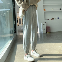 Plus velvet sweatpants womens autumn and winter thickened wear gray little pants loose feet slim Joker casual pants