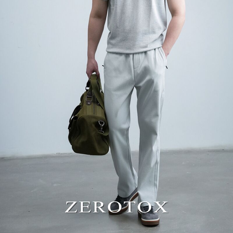 Textured Fabric, Clean and Understated, Layered, Versatile for Commuting, Sporty, Neat, Elastic Waistband, Straight-Leg Casual Pants