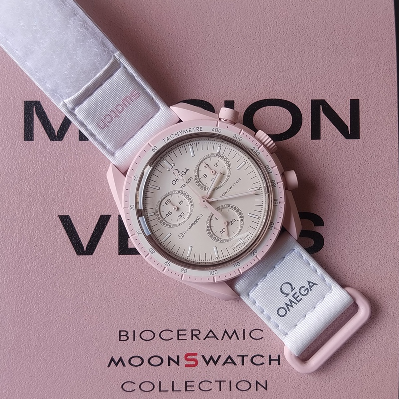 Authentic In-Stock Swatch X Omega Speedmaster Gold Star Planet Series Omega Swatch Watch Authentic In-Stock Swatch X Omega Speedmaster Gold Star Planet Series Omega Swatch Watch