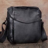 Темно-серый