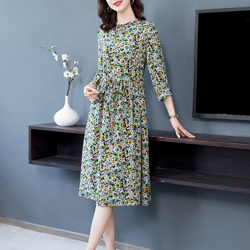 High-end big-name loose crepe de chine silk dress women's summer new short-sleeved mulberry silk floral large size a-line skirt