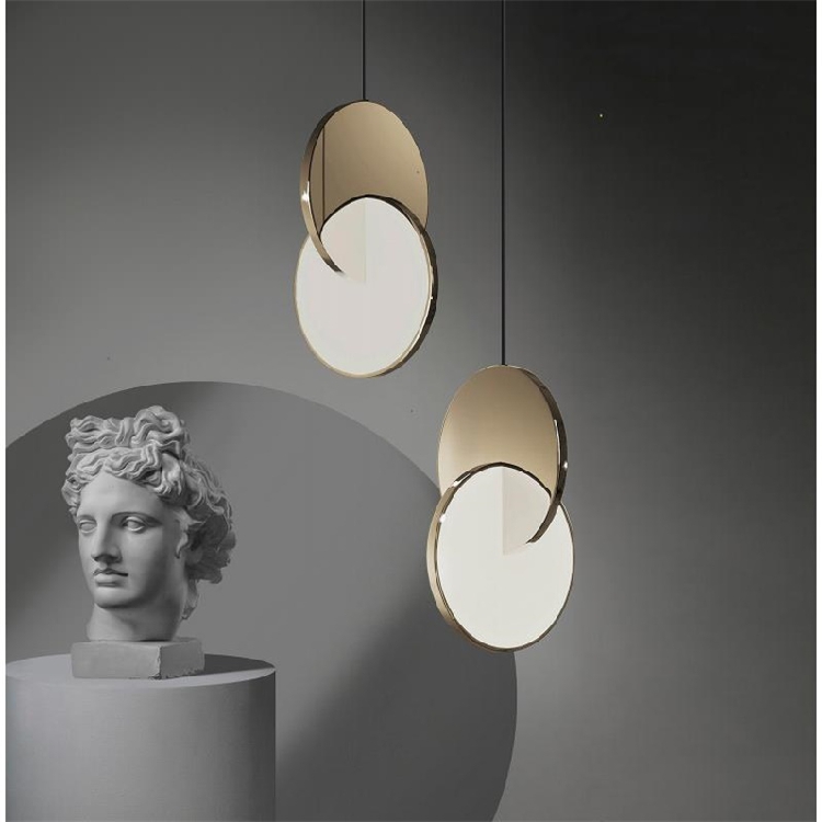 Nordic creative restaurant bar modern minimalist luxury bedroom bedside long line light luxury mirror high-end chandelier