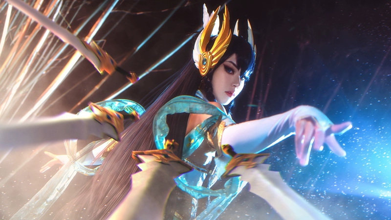 Điểm miễn phí vận chuyển Bánh Liên Minh Huyền Thoại cosplay Kiếm Vũ Irelia Thanh Kiếm Cô Gái Ngọc Thanh Kiếm cos phù hợp với cosplay diana