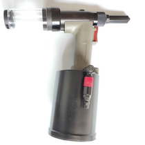 Pneumatic riveter can pull Mercedes BMW special 6 4 steel rivets 4S shop special rivet gun 8200