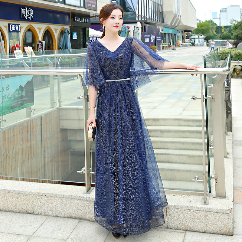 Robe de soirée conventionnel - Ref 3210862 Image 1