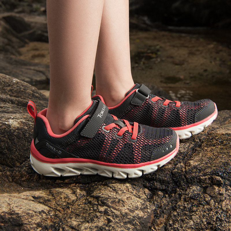 探路者 Toread 儿童户外水陆两栖溯溪鞋 天猫优惠券折后￥129包邮（￥139-10） 男、女童27-38码4色可选