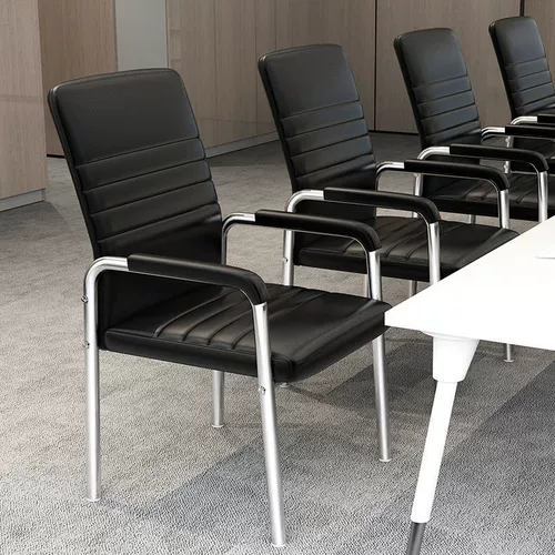 Компьютерные стулья предоставляют долгое время сидячие офисные председатели общежития.