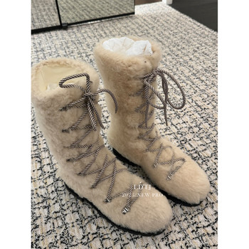 Ldtj High-End Winter Ski Boots with Straps, Made of Sheepskin with Added Fleece for Warmth, Featuring a Chunky Heel and Thick Sole for Women