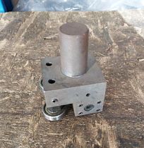 With saw-bed numerical control saw-bed saw arm with saw-bed accessories with saw-bed guide head saw blade guide arm