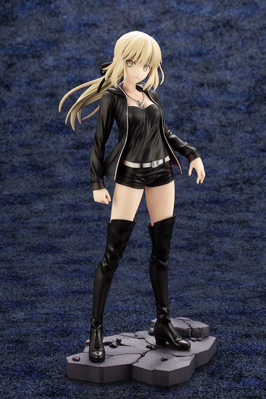 Đêm định mệnh bán chạy nhất Fate / Grand Order Quần áo giản dị Trang phục giản dị saber mẫu tay - Capsule Đồ chơi / Búp bê / BJD / Đồ chơi binh sĩ mô hình jujutsu kaisen