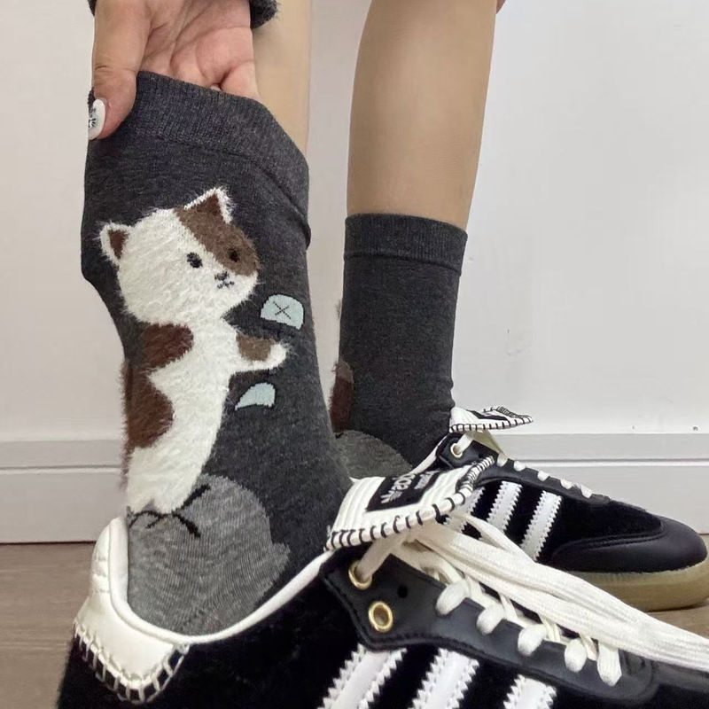 These Little Cat Socks Really Hit the Cute Spot! They'Re Boneless and Don'T Irritate the Feet~ Super Cute and Super Warm! These Little Cat Socks Really Hit the Cute Spot! They'Re Boneless and Don'T Irritate the Feet~ Super Cute and Super Warm!