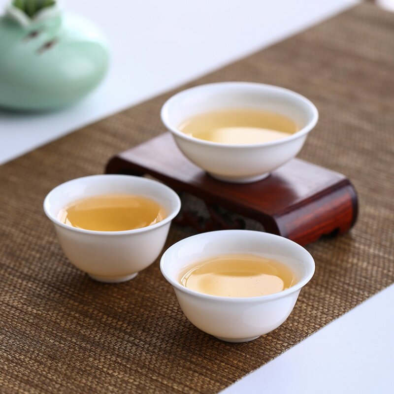 Pure White Kung Fu Tea Cup Six Loaded Ceramic Tea Set Single Tea Passage With Tea Cup Counter-Mouth Cup Tea Master Cup Wine Tasting Cup