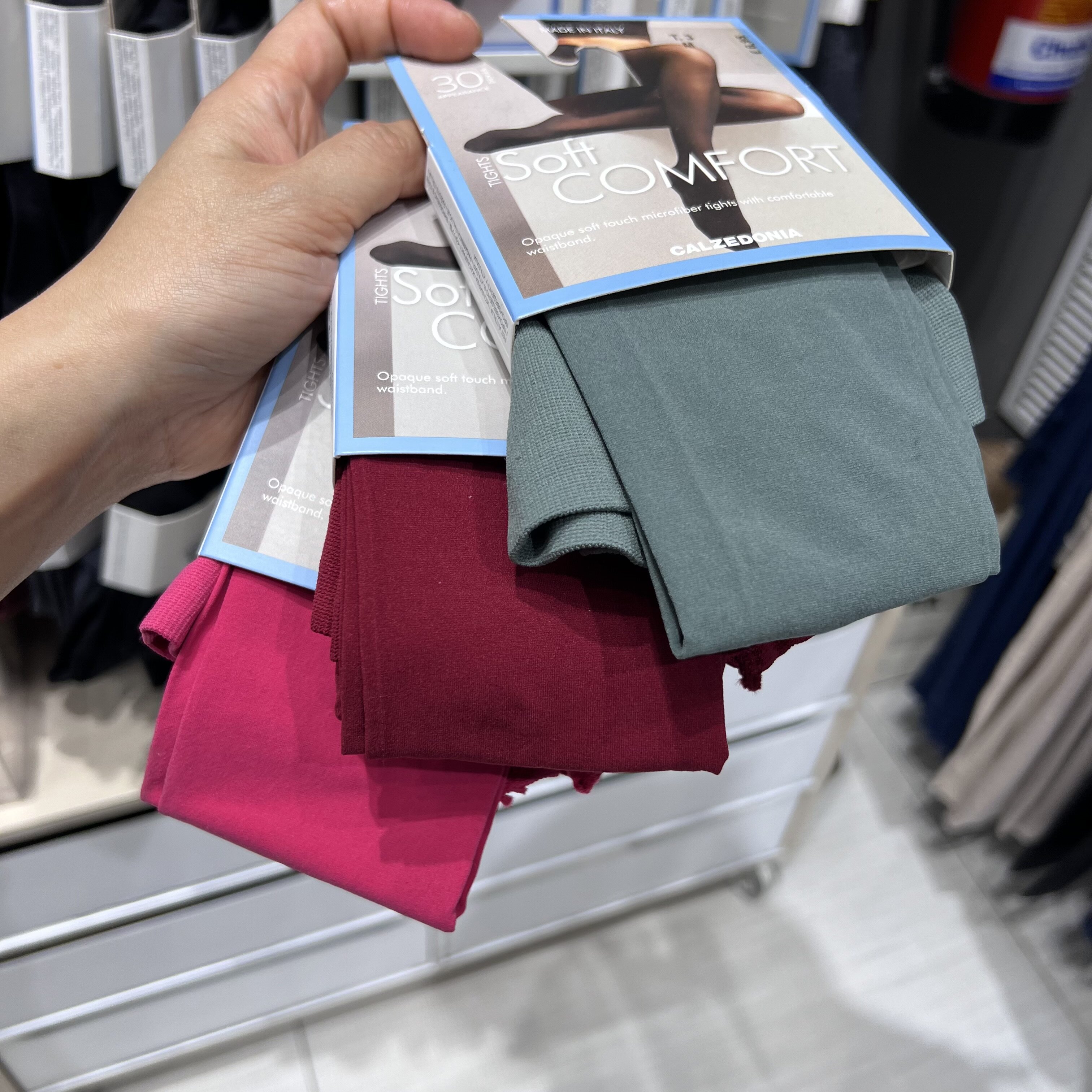 колготки / чулки дна 欧版正品calzedonia30d哑光微透连裤袜百搭纯色高弹力多色mic049