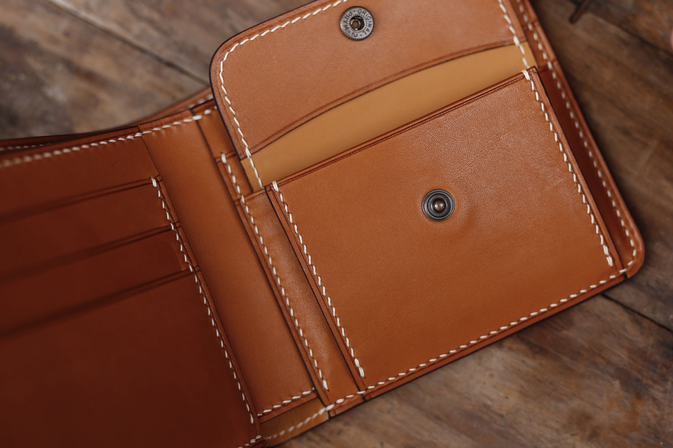 Barenia Wallet