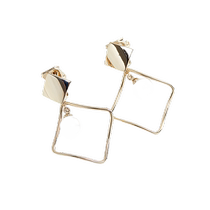 A pair of Sanfu retro coffee gold geometric ear clips design niche jewelry earrings accessories earrings 835475