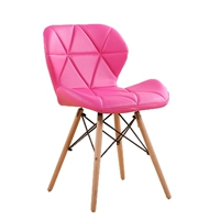 Роза красная