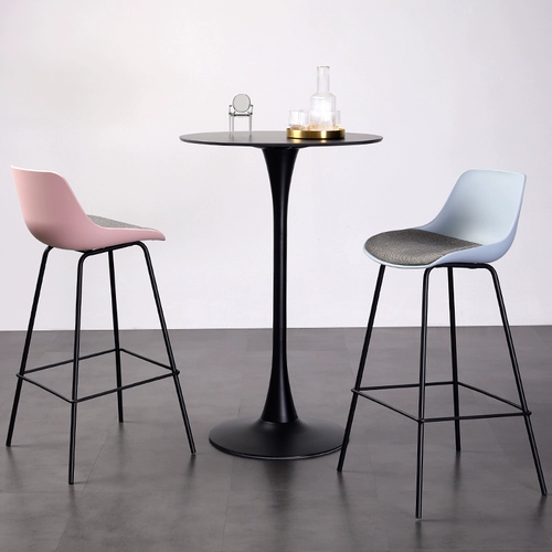 Нордический минималистский задний стул промышленный стиль черный бар Iron Bars Bar Bar Stule, Fashion Creative High Stool