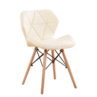 Кремового цвета