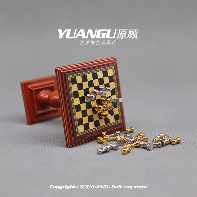 Export ornaments mini-simulation chess model with magnets can be absorbed with base dollhouse miniature accessories